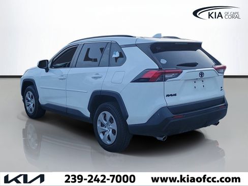 Used 2020 Toyota RAV4 LE w/ All Weather Liner Package AWD/4WD image 4