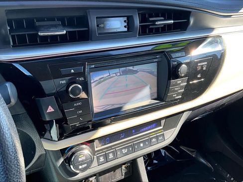Used 2014 Toyota Corolla L image 26