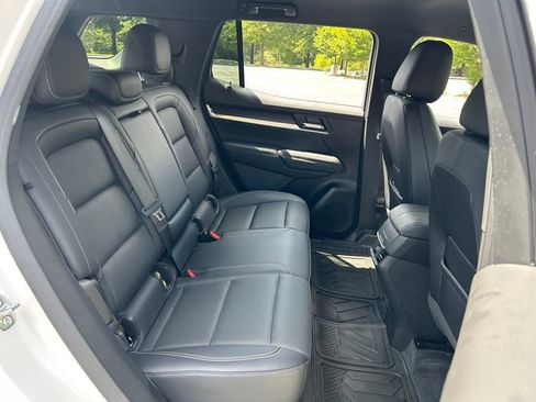 Used 2025 GMC Terrain Elevation w/ Elevation Premium Package AWD/4WD image 44