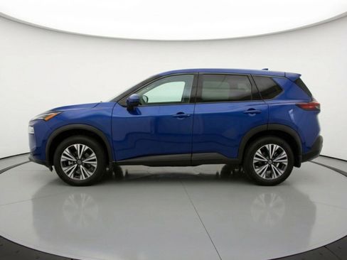 Used 2023 Nissan Rogue SV AWD/4WD image 5