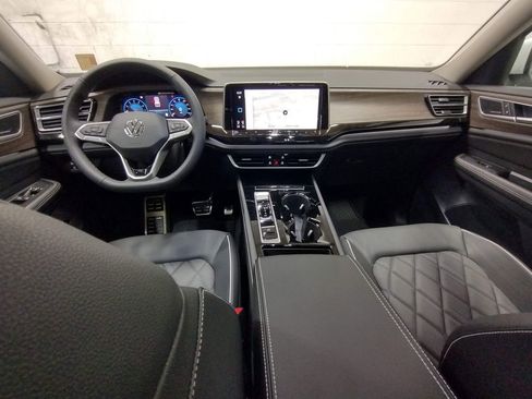 New 2026 Volkswagen Atlas SEL Premium R-Line image 46