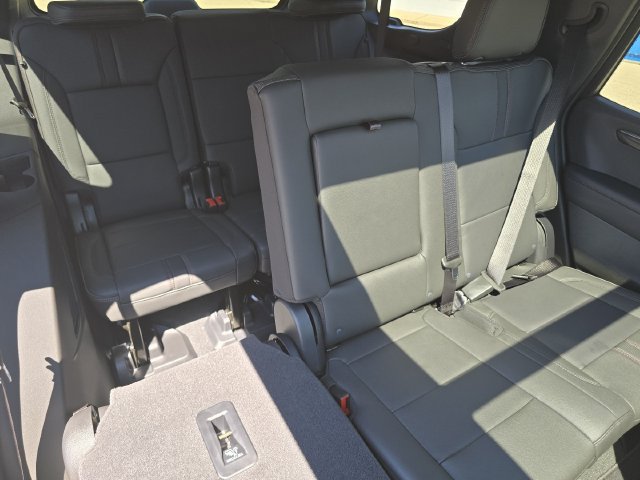 New 2026 Chevrolet Tahoe RST w/ Sun And Tow Package AWD/4WD image 13