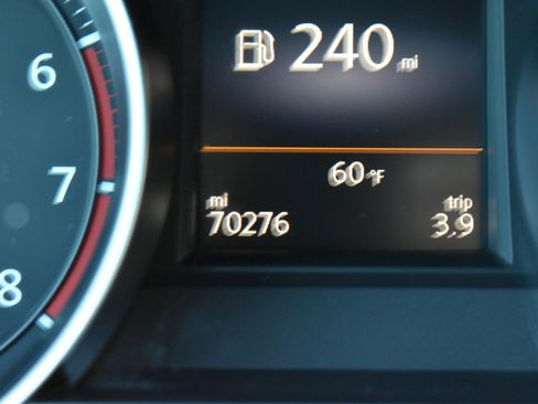 Used 2015 Volkswagen GTI S image 19