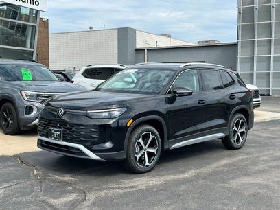 New 2025 Volkswagen Tiguan SE
