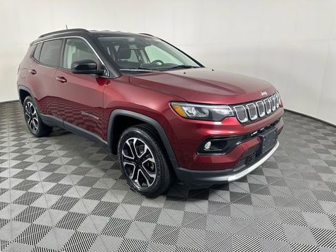 Used 2022 Jeep Compass Limited AWD/4WD image 11