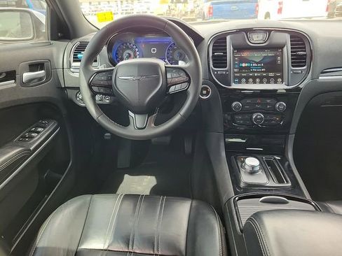 Used 2023 Chrysler 300 S RWD image 11