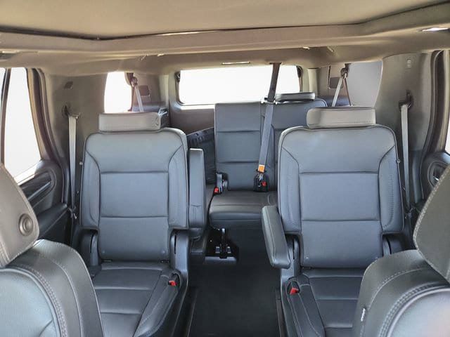 Used 2024 GMC Yukon Denali AWD/4WD image 28