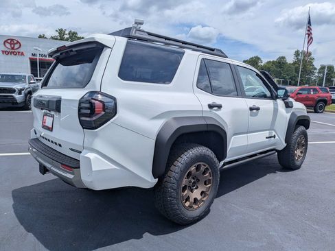 New 2026 Toyota 4Runner Trailhunter AWD/4WD image 3