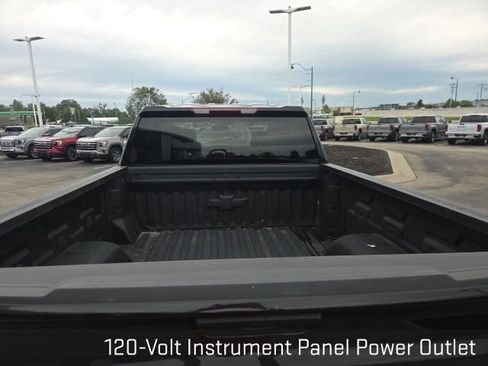 Used 2023 Chevrolet Silverado 1500 RST w/ Max Trailering Package AWD/4WD image 34