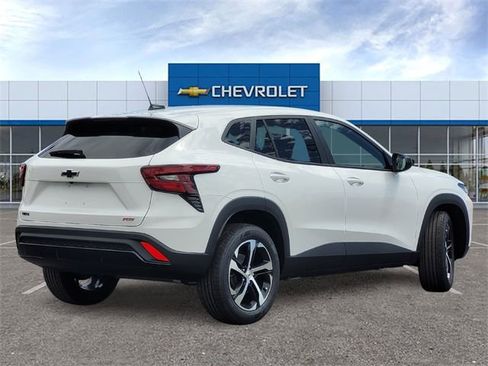 New 2026 Chevrolet Trax RS w/ Driver Confidence Package image 4