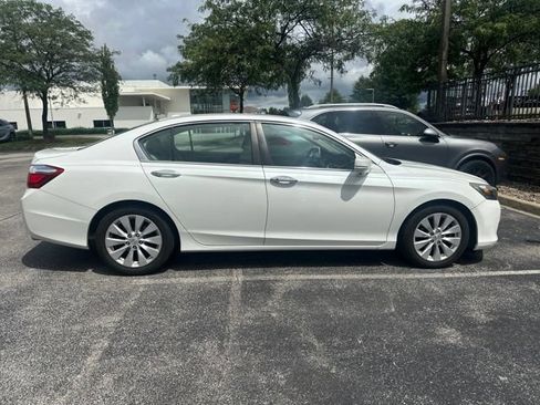 Used 2013 Honda Accord EX-L image 2