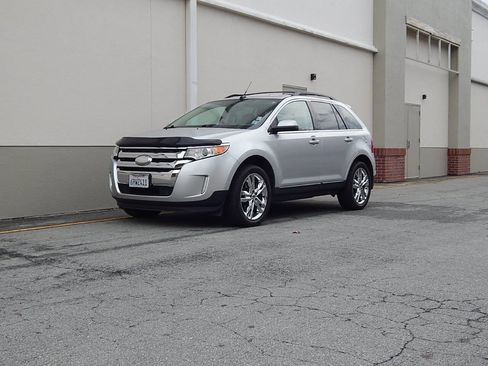 Used 2011 Ford Edge Limited image 7