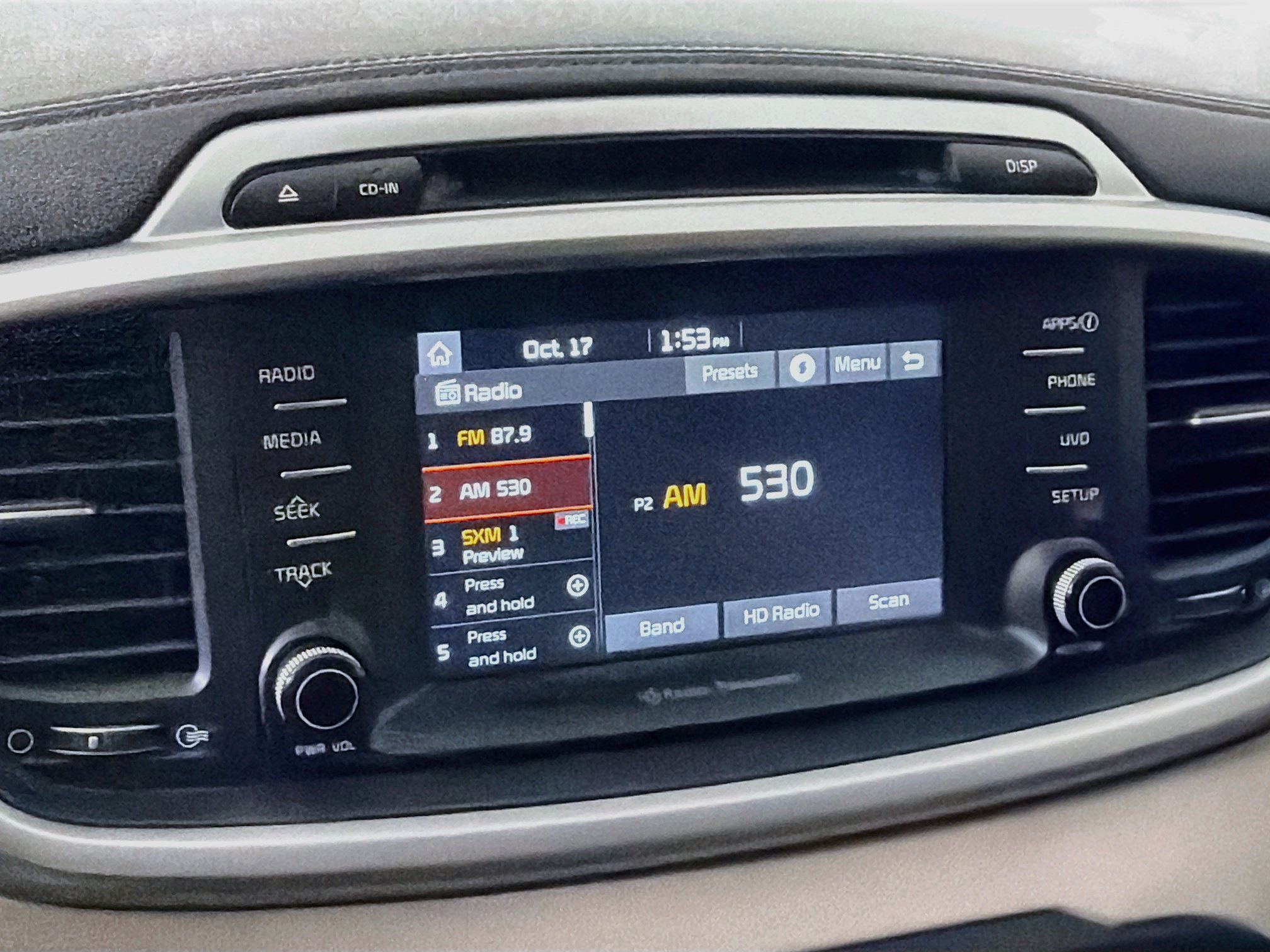 Used 2018 Kia Sorento FWD image 21