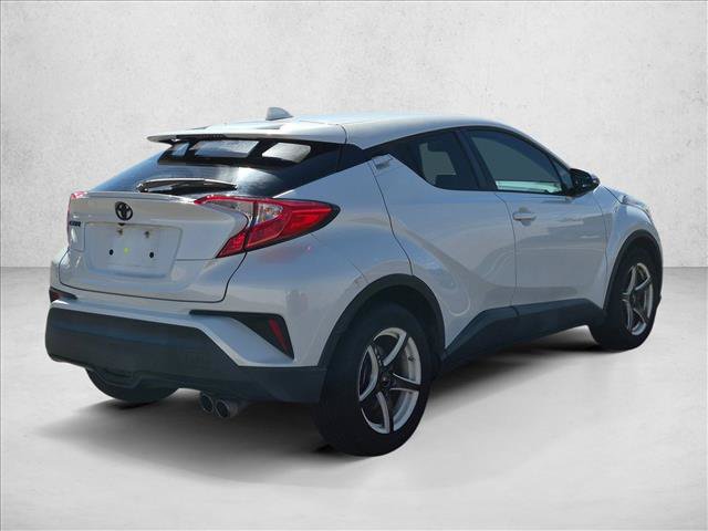 Used 2021 Toyota C-HR LE FWD image 5