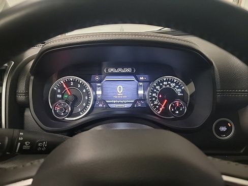 Used 2022 RAM 1500 Laramie image 16
