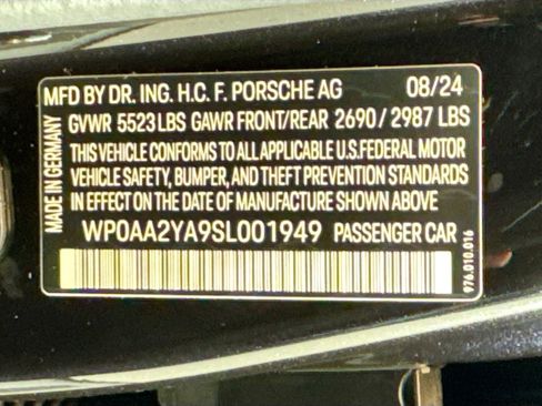 Used 2025 Porsche Panamera image 26