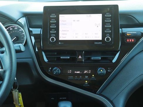 Used 2023 Toyota Camry LE image 13