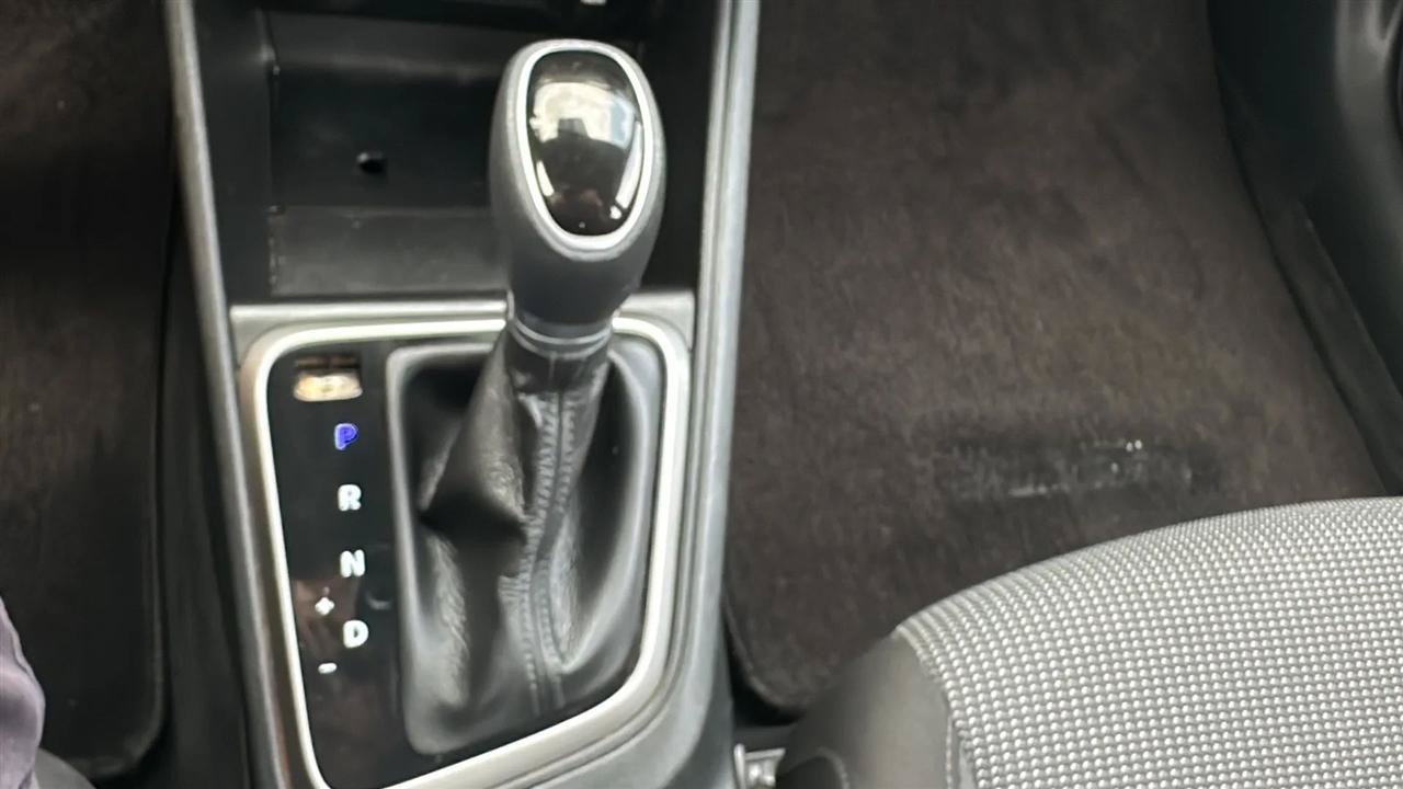 Used 2020 Hyundai Accent SE FWD image 42