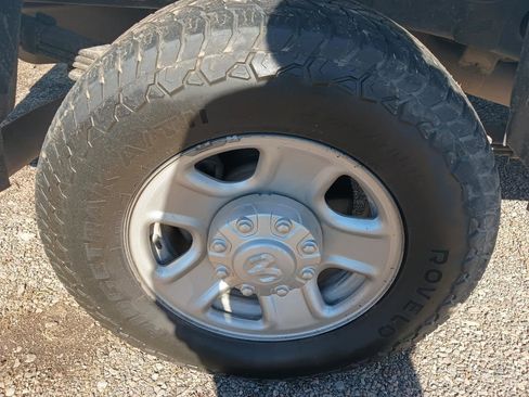 Used 2022 RAM 3500 Tradesman image 22