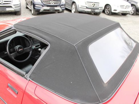 Used 1989 Chevrolet Corvette Convertible RWD image 23