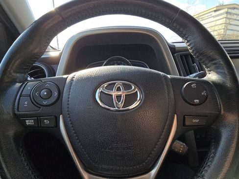 Used 2015 Toyota RAV4 Limited w/ Technology Package image 31