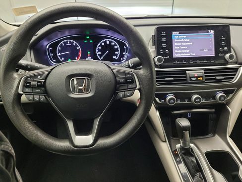 Used 2018 Honda Accord LX image 22