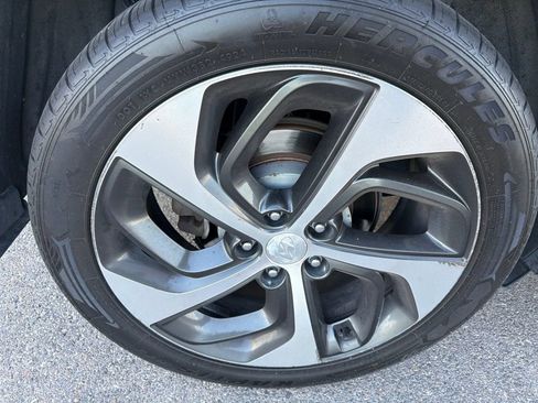 Used 2017 Hyundai Tucson Sport AWD/4WD image 4