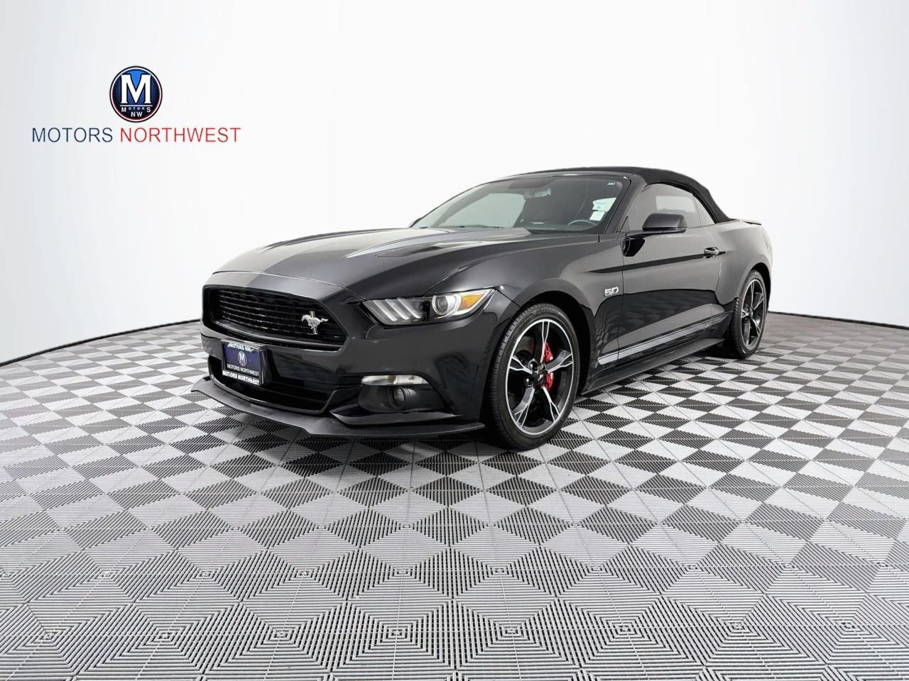 Used 2017 Ford Mustang GT Premium w/ Equipment Group 401A RWD image 1