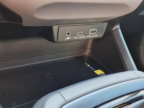 Used 2024 Subaru Crosstrek 2.5i Limited w/ Popular Package #3A image 23