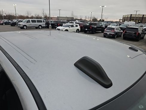 Used 2021 RAM 2500 Big Horn image 10