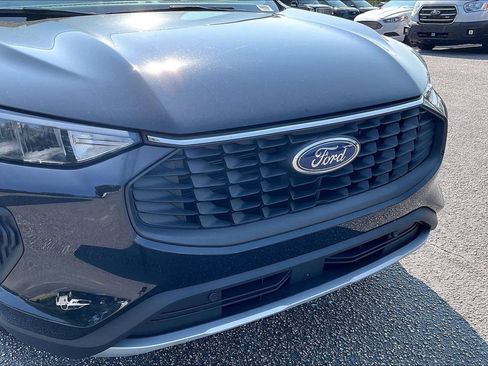 Used 2025 Ford Escape Active FWD image 28