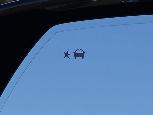 New 2026 GMC Yukon Elevation image 14