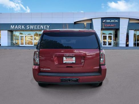 Used 2015 GMC Yukon SLT w/ Open Road Package AWD/4WD image 30