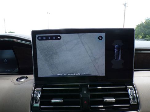 Used 2024 Lincoln Navigator L Reserve image 24