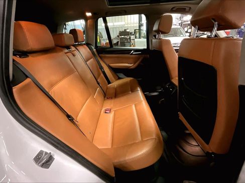 Used 2017 BMW X3 xDrive28i image 19