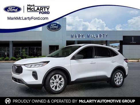 Certified 2024 Ford Escape Active FWD image 1