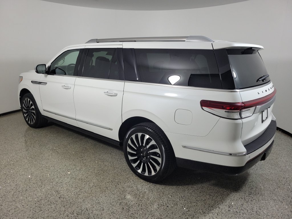 Certified 2023 Lincoln Navigator L Black Label AWD/4WD image 3