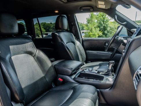 Used 2022 Nissan Armada SL w/ Midnight Edition Package RWD image 32