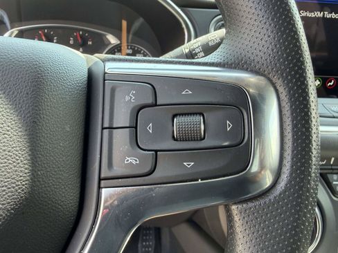 Used 2023 Chevrolet Blazer LT w/ Convenience Package FWD image 8