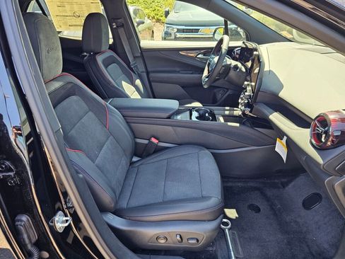 New 2025 Chevrolet Blazer EV RS image 26