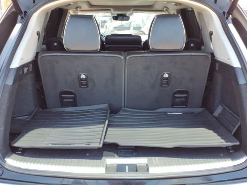 Used 2023 Acura MDX SH-AWD w/ Advance Package image 7