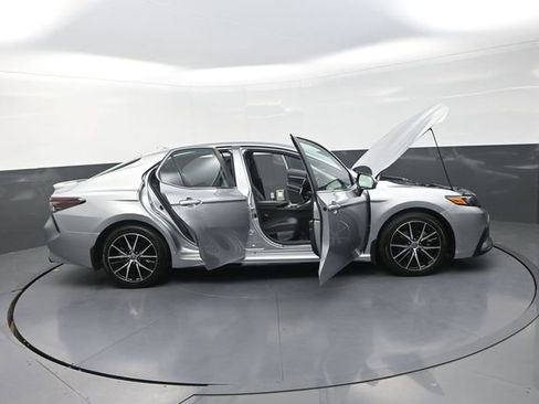 Used 2024 Toyota Camry SE FWD image 48