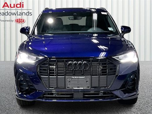 Used 2025 Audi Q3 2.0T Premium w/ Convenience Package image 2