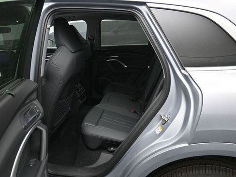 New 2026 Audi Q5 Premium Plus AWD/4WD image 11