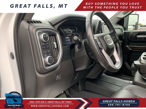 Used 2022 GMC Sierra 3500 SLT w/ Gooseneck/5TH Wheel Package image 16