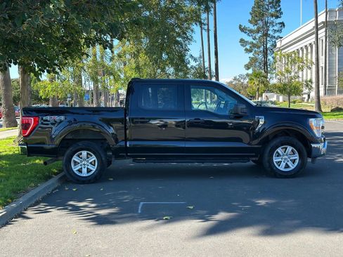 Used 2022 Ford F150 XLT w/ Equipment Group 301A Mid image 5