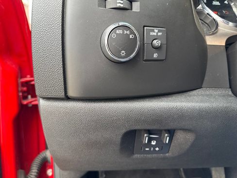 Used 2010 Chevrolet Silverado 1500 LT w/ Power Pack Plus AWD/4WD image 19