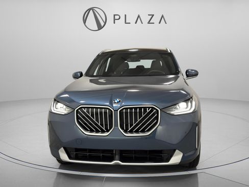 Certified 2025 BMW X3 xDrive30i w/ Premium Package image 8