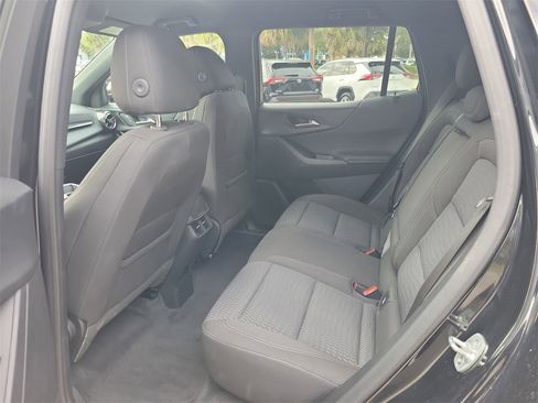 Used 2025 Chevrolet Equinox LT image 9