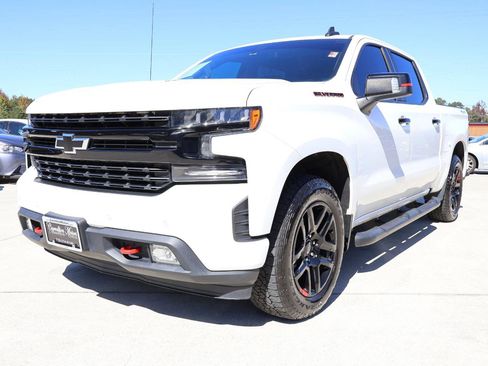 Used 2021 Chevrolet Silverado 1500 RST w/ Redline Edition AWD/4WD image 37